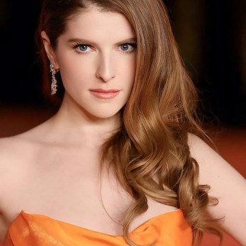 Anna Kendrick - Magazine and Candid Collection in fb_img_1713722381878.jpg - hidden celebrity photo