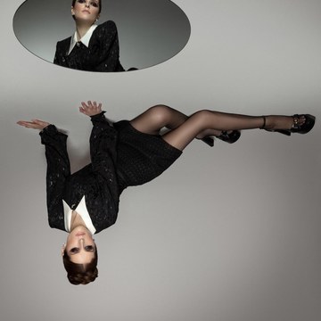 Anna Kendrick - Magazine and Candid Collection in rdt_20241019_1626465182891168569356515.jpg - hidden celebrity photo