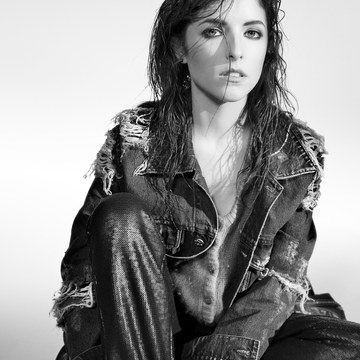 Anna Kendrick - Magazine and Candid Collection in anna kendrick remix1.jpg - hidden celebrity photo