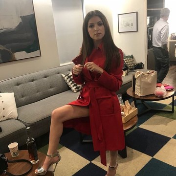 Anna Kendrick - Magazine and Candid Collection in anna_love047_2794096951048131657_7094666394.jpg - hidden celebrity photo