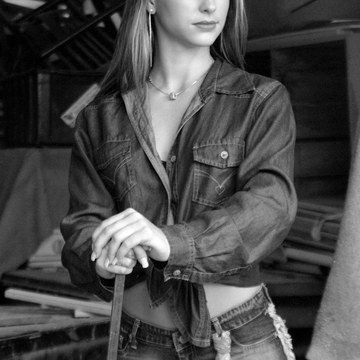 Carmel_Amisangels in 58175fe97b762.jpg - hidden celebrity photo