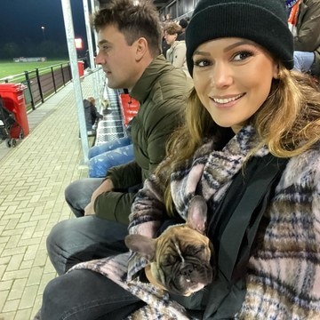 Elise van der Horst - Screenshot and Shoot Collection in elizemusic_2722853879026943466_19794269.jpg - hidden celebrity photo