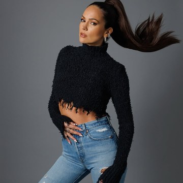 Elise van der Horst - Screenshot and Shoot Collection in elizemusic_3613353823015399569.jpg - hidden celebrity photo