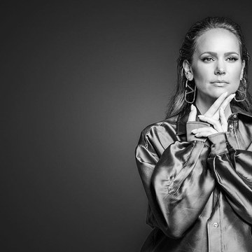 Elise van der Horst - Screenshot and Shoot Collection in kim_tukker_3377190875403812688.jpg - hidden celebrity photo