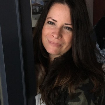 Holly Marie Combs - Charmed and Nude Celebs Collection in karazma_2455688592006462663_53123494.jpg - hidden celebrity photo