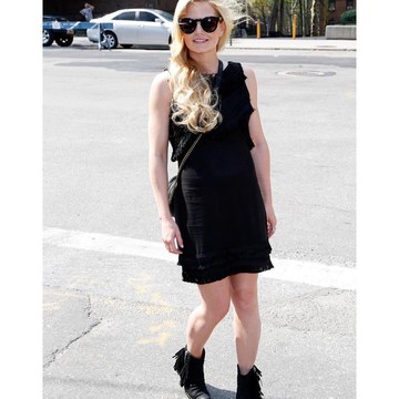 Jennifer Morrison - TV Series and Candid Shoots Collection in allaboutjmo__2924310976258684085_3422387727.jpg - hidden celebrity photo