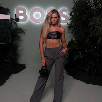 Jutta Leerdam (45) – Jutta Leerdam — speed skating and public appearances photo