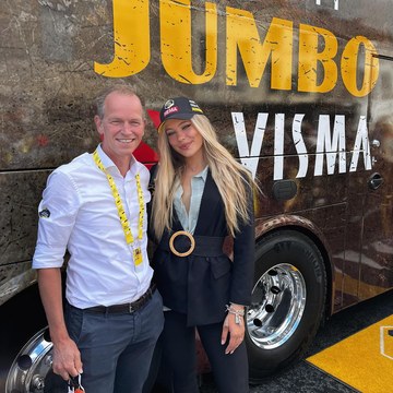 Jutta Leerdam (97) – Jutta Leerdam — speed skating and public appearances photo