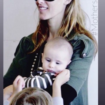 Kim Raver - Full Portrait and Event Collection in screenshot_2024 05 13 07 31 43 88_1c337646f29875672b5a61192b9010f9.jpg - hidden celebrity photo