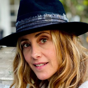 Kim Raver - Full Portrait and Event Collection in kimraver_3329584769385027645.jpg - hidden celebrity photo