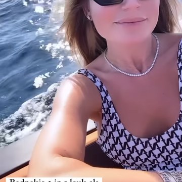 Nikkie Plessen - Fashion and Celebrity Shoots Collection in screenshot_2022 07 17 13 57 45 83_1c337646f29875672b5a61192b9010f9.jpg.jpg - hidden celebrity photo