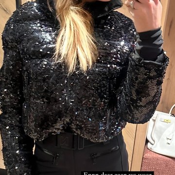 Nikkie Plessen - Fashion and Celebrity Shoots Collection in screenshot_2024 11 01 17 45 06 51_1c337646f29875672b5a61192b9010f9.jpg.jpg - hidden celebrity photo