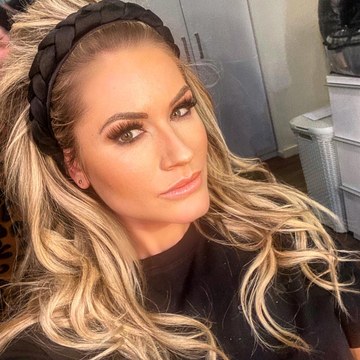 Nikkie Plessen - Fashion and Celebrity Shoots Collection in nikkie_official_2234436864626177278_145723603.jpg.jpg - hidden celebrity photo