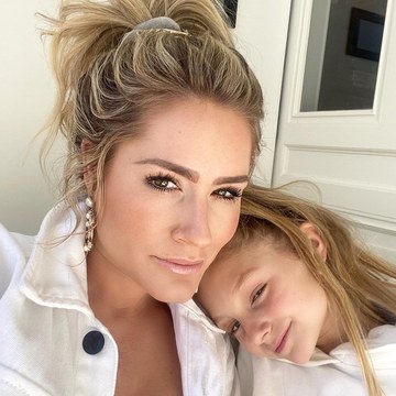 Nikkie Plessen - Fashion and Celebrity Shoots Collection in nikkie_official_2275526245893975040_145723603.jpg.jpg - hidden celebrity photo