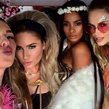 Nikkie Plessen - Fashion and Celebrity Shoots Collection in nikkie_official_2533788677429393605_145723603.jpg.jpg - hidden celebrity photo