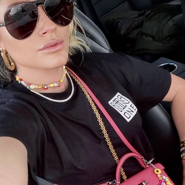 Nikkie Plessen - Fashion and Celebrity Shoots Collection in nikkie_official_2563938836251331107_145723603.jpg.jpg - hidden celebrity photo