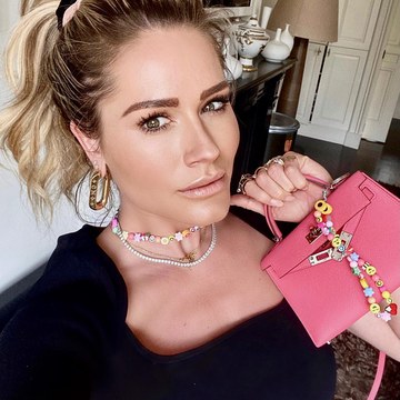 Nikkie Plessen - Fashion and Celebrity Shoots Collection in nikkie_official_2564809877412408185_145723603.jpg.jpg - hidden celebrity photo