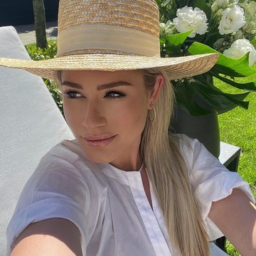 Nikkie Plessen - Fashion and Celebrity Shoots Collection in nikkie_official_2585689355131006476_145723603.jpg.jpg - hidden celebrity photo