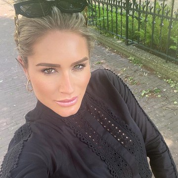 Nikkie Plessen - Fashion and Celebrity Shoots Collection in nikkie_official_2587906624850276899_145723603.jpg.jpg - hidden celebrity photo