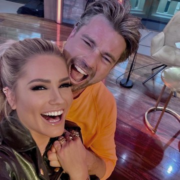 Nikkie Plessen - Fashion and Celebrity Shoots Collection in nikkie_official_2605519243681705346_145723603.jpg.jpg - hidden celebrity photo