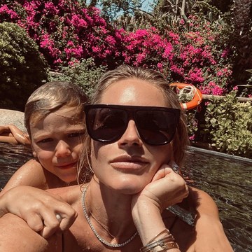 Nikkie Plessen - Fashion and Celebrity Shoots Collection in nikkie_official_2635054497009587326_145723603.jpg.jpg - hidden celebrity photo