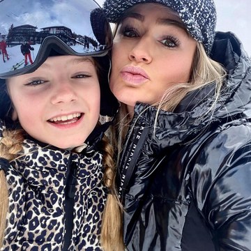 Nikkie Plessen - Fashion and Celebrity Shoots Collection in nikkie_official_2777962275912028800_145723603.jpg.jpg - hidden celebrity photo