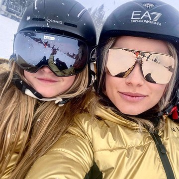 Nikkie Plessen - Fashion and Celebrity Shoots Collection in nikkie_official_2781620606539387597_145723603.jpg.jpg - hidden celebrity photo