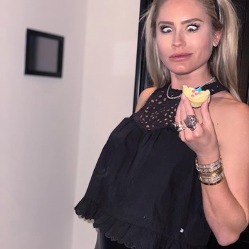 Nikkie Plessen - Fashion and Celebrity Shoots Collection in nikkie_official_2793174300913166859_145723603.jpg.jpg - hidden celebrity photo