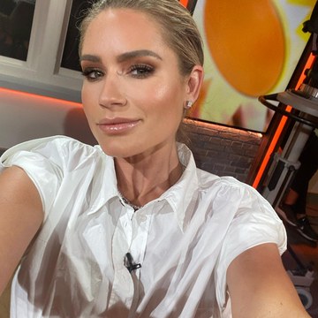 Nikkie Plessen - Fashion and Celebrity Shoots Collection in nikkie_official_2891033423226319013_145723603.jpg.jpg - hidden celebrity photo