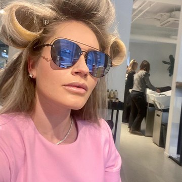 Nikkie Plessen - Fashion and Celebrity Shoots Collection in nikkie_official_3055373616860266862_145723603.jpg.jpg - hidden celebrity photo