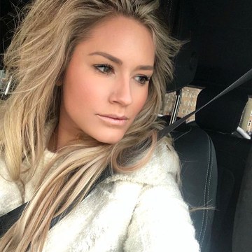 Nikkie Plessen - Fashion and Celebrity Shoots Collection in nikkie_official_50790068_2226828867572677_1102768799235710285_n.jpg.jpg - hidden celebrity photo