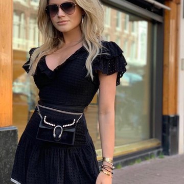 Nikkie Plessen - Fashion and Celebrity Shoots Collection in nikkie_official_54511001_2273586476216588_7496979466002863498_n.jpg.jpg - hidden celebrity photo