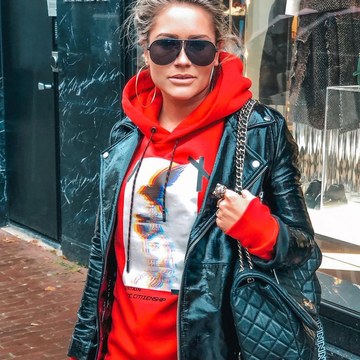 Nikkie Plessen - Fashion and Celebrity Shoots Collection in nikkie_official_72782966_487891868600316_2953197700971252363_n.jpg.jpg - hidden celebrity photo