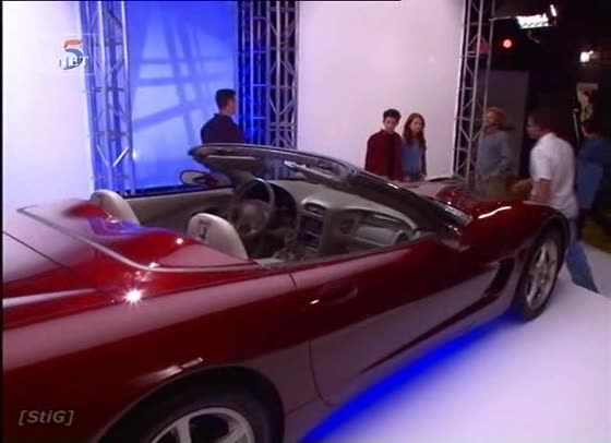 StiG - Kaley Cuoco(8 simple rules 01).avi